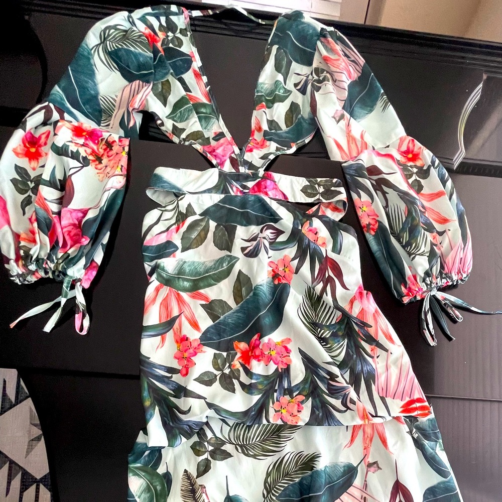 Jungle print maxi cut out dress. Size Small